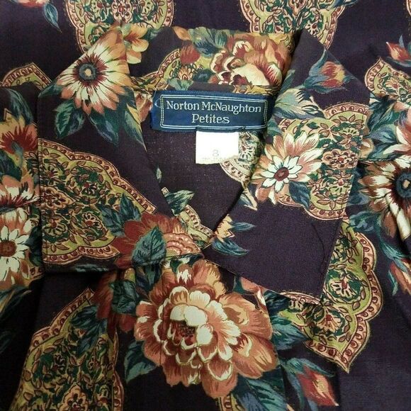 VINTAGE Norton McNaughton Pleated Skirt And Blouse With Floral Design 8P Petite - Picture 10 of 11